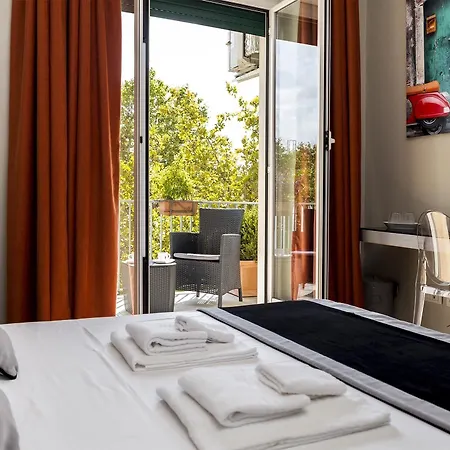 Floor Trastevere Pensjonat 4*