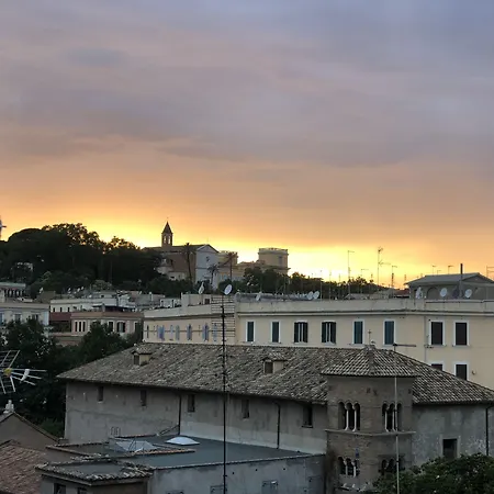 Floor Trastevere Pensjonat 4*