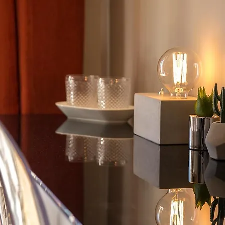 Floor Trastevere 4*