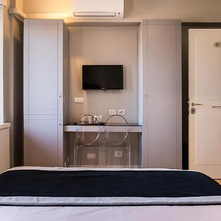 Pensjonat Floor Trastevere 4*