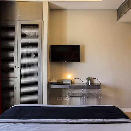 Floor Trastevere Affittacamere Roma